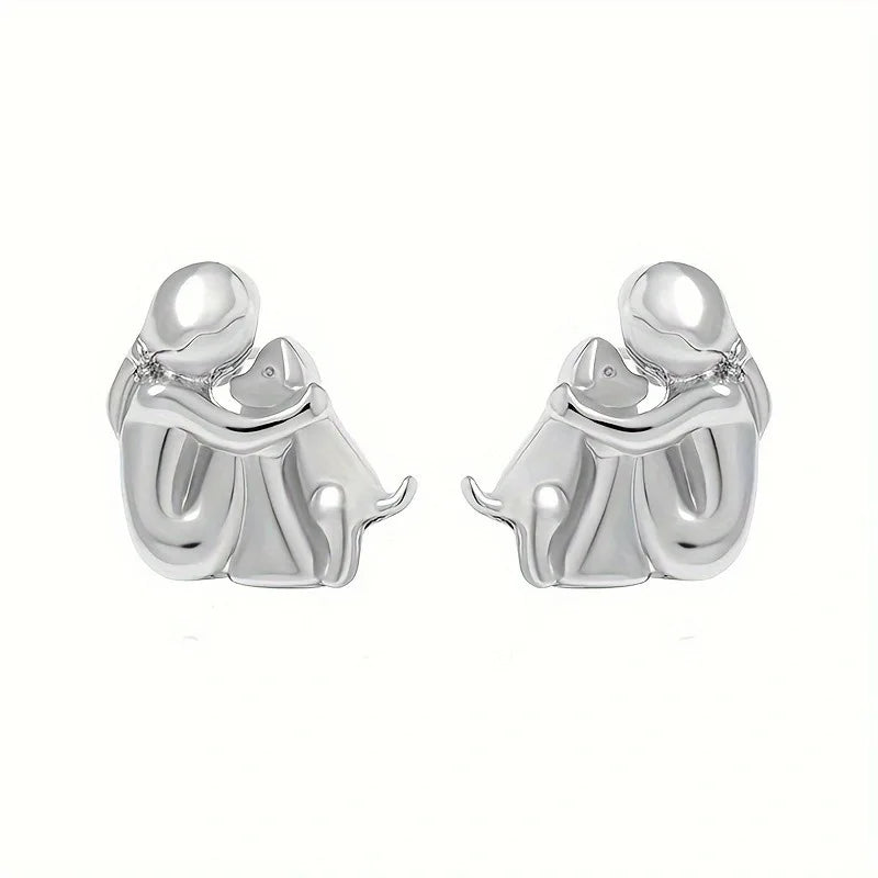 Alice Design | Hugging Earrings in Silver & Gold